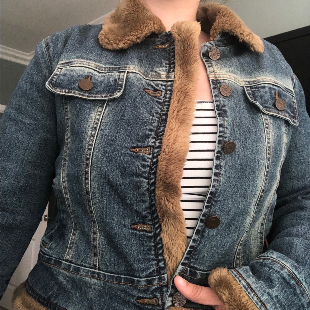 Jean Jacket - Picture 3 of 4